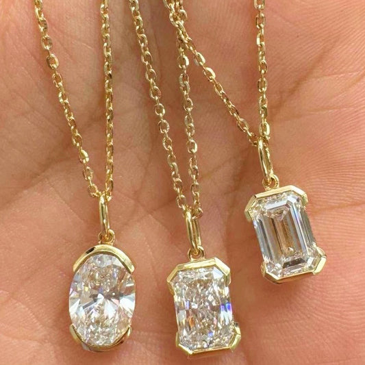 14K YELLOW GOLD HALF BEZEL DIAMOND SOLITAIRE NECKLACE
