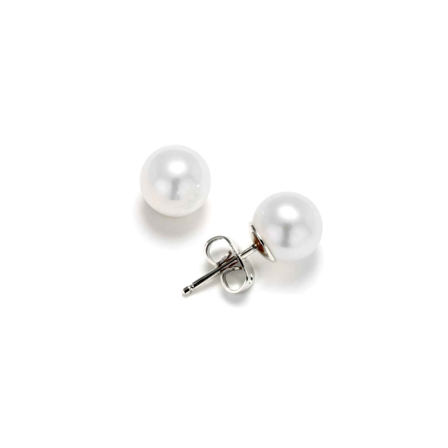 FRESHWATER PEARL STUDS