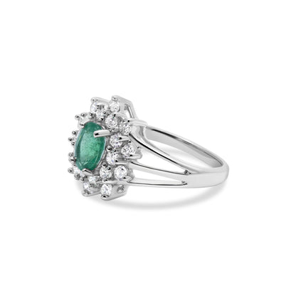 EMERALD DIAMOND RING